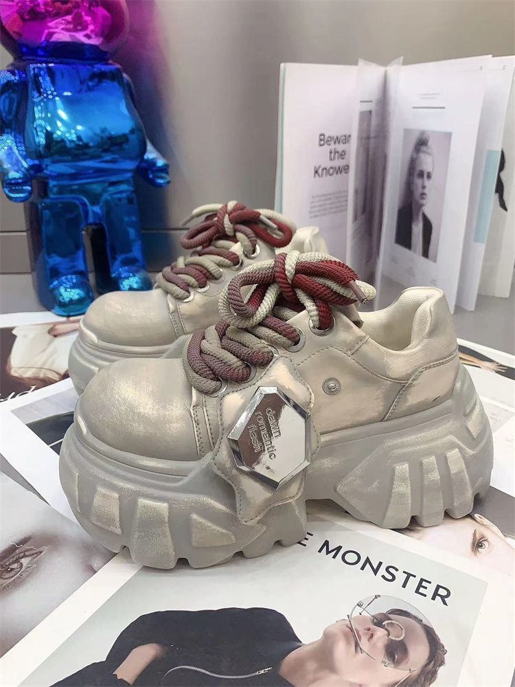 Damskie buty typu \